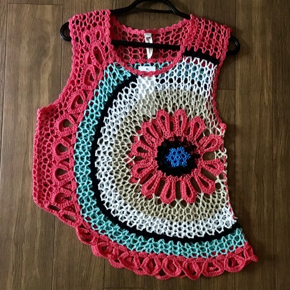 Crochet top ( S/M)
